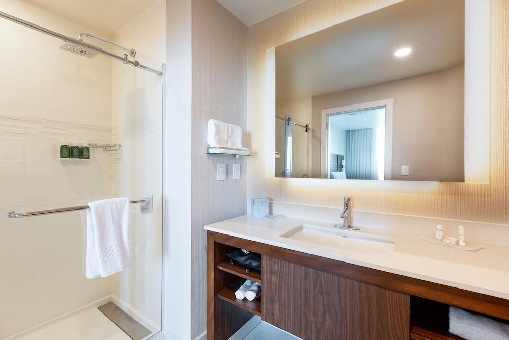 Hotel By Marriott Panama (ville)