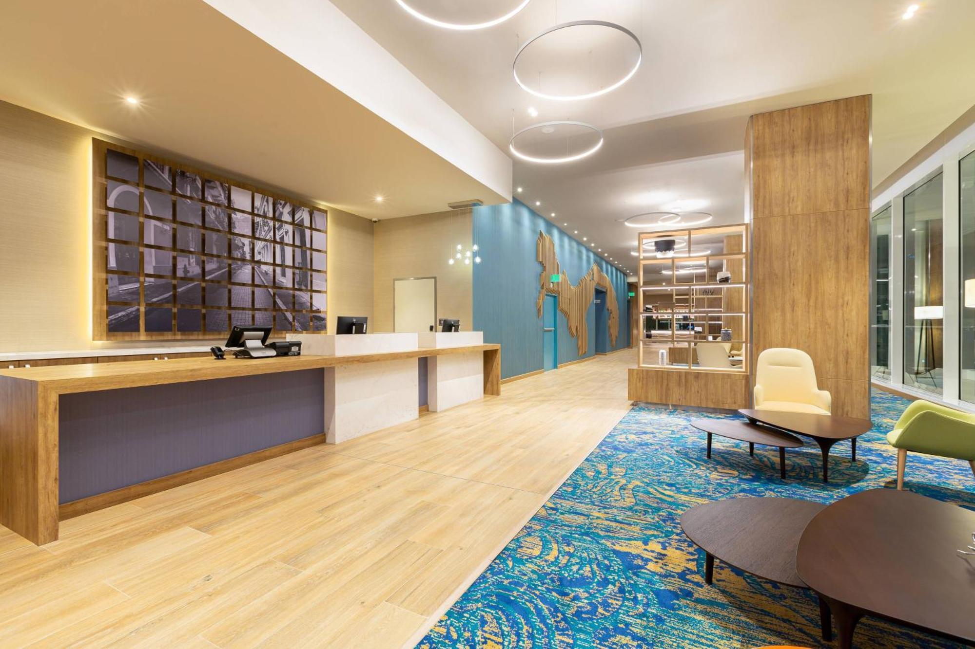 By Marriott 4* Panama (ville)