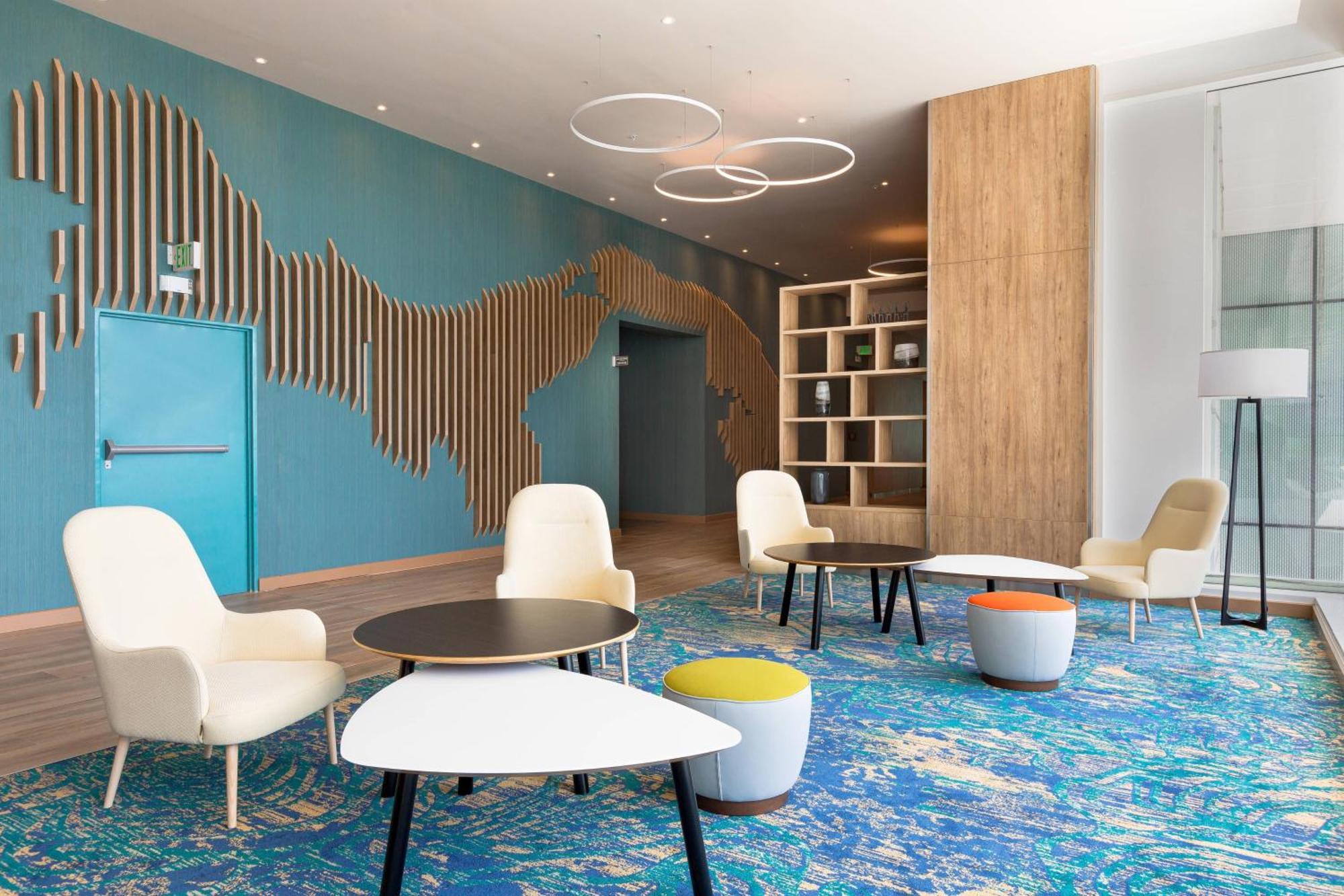Hotel By Marriott 4*